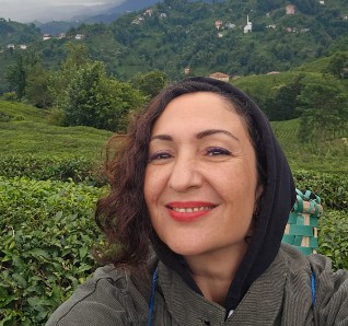 Melike Özer